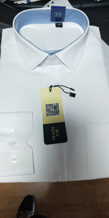 衣服刚收到了不错试穿了一下大小也合适，不知道洗了以后会不会缩水，目前跟满意这次购物，快递也挺给力，用后再来评价