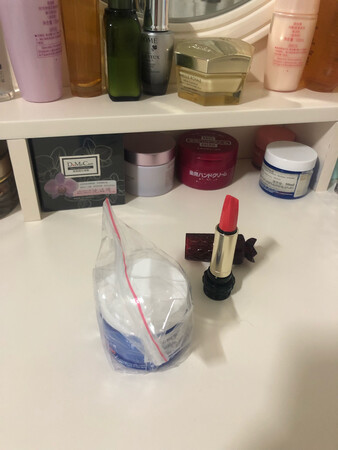 凑单的，看起来很美，但是好像不是?色