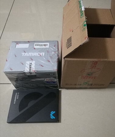 成像效果：还不错，对得起银子。
反应速度：速度比较快。
做工质量：好。
其他特色：一镜天下 ，小巧轻便，做工漂亮。