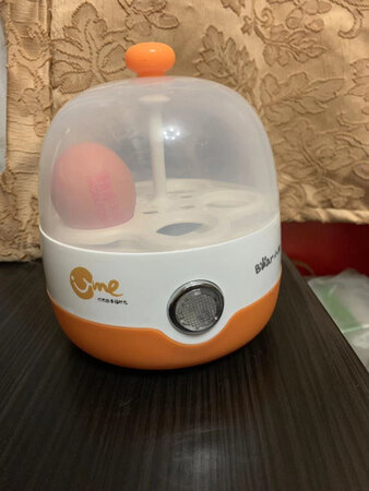 给老妈买的煮蛋器，挺方便的，主要省时间，不用一直盯着，火候由机器自主掌握，还不错。