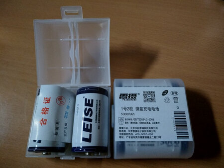 买了两对，有一对已经用在煤气炉上，另一对备用。暂时未试过充电，先给个好评吧！