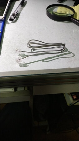 话筒与话机连接线规格不配无法使用，怎么处理？