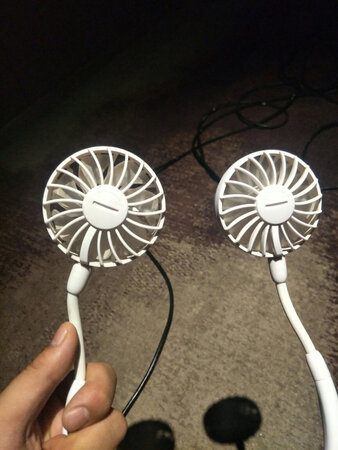 用了俩月   基本上一个月坏一次  一个转一个不转 第二次收货得自己发回去