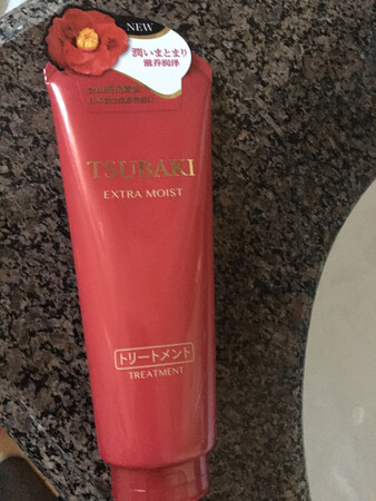 这款挺好用的，已经回购了，资生堂的产品应该都是可以的，销量这么好，群众的眼睛是雪亮的！京东自营的产品基本都不错，家里大部分生活用品都是京东购买，送货快服务好，希望京东越做越好，多出一些活动，我也会继续支持，一起努力，一起成长，遇见更美的自己，遇见更好的京东！