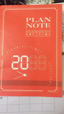产品质感：很好
产品设计：比较适合我
厚薄程度：正好
尺寸大小：正好