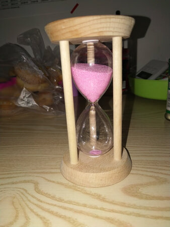 之前忙，忘记来评价了，女儿写作业喜欢用这个来计时，很实用，超赞！