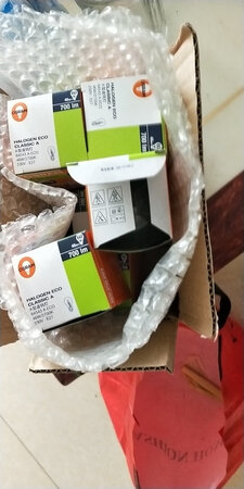 欧司朗灯具质量好寿命长，以前用过的，这个灯泡是专门买给娃娃写作业用的，我们这里商店都不卖这类普通灯泡了，谢谢京东和欧司朗！