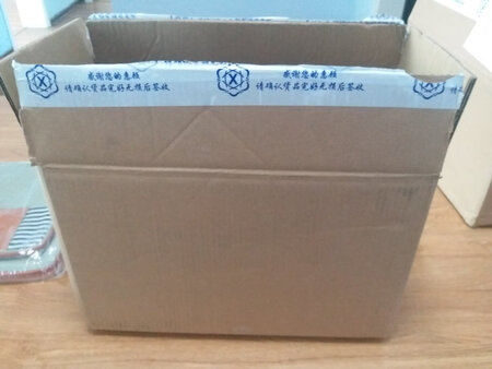 给客户买的，自己挑的，感觉挺高大上，店家发货速度挺快。开箱验货，外包装没有任何问题，赠品也挺全，看着质量不错。
客服态度挺好，也很专业，客户需要永久版office，也给做了详细解答，总体不错。
还没开机使用，用了再来评价吧。