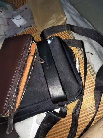 外观颜值：外观好看
材质手感：材质好


容量空间：大容量
做工细节：做工好