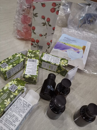 性价比很高！干皮用着效果不错，值得拥有，准备再屯点！
补水效果：不错
