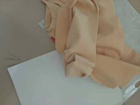 非常满意，面料很舒服，可以美美的穿衣服喽，大爱哦，棒棒的