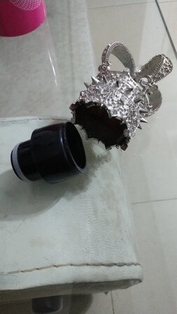 质量太差，赠品要能保持正品质量呀