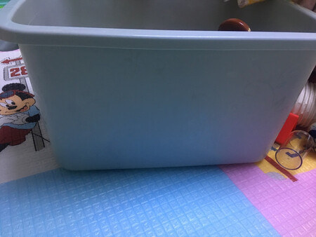 用来给宝宝装玩具，家人装衣服都可以，非常好，印花很低调