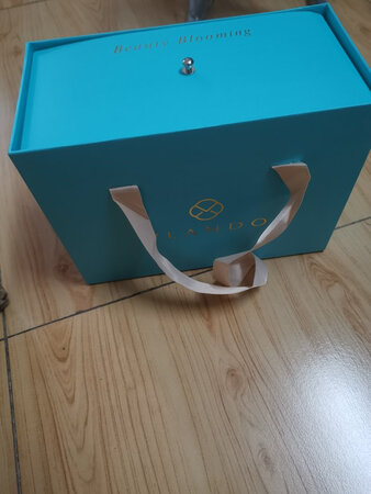 很好，好高大上啊，很喜欢，就是买小了，放不下，还得再淘一个