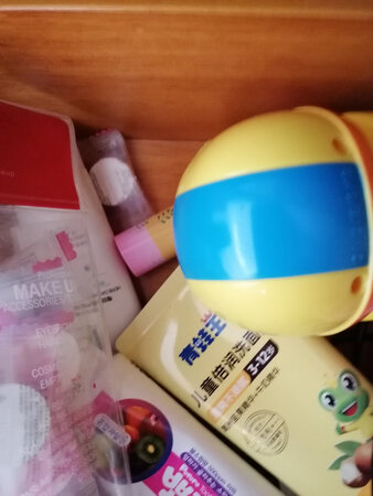 香气：窖香浓郁，较浓郁，具有以己酸乙酯为主体的纯正、谐调的复合香气，窖香不足，窖香较小，窖香纯正，较纯正，有窖香，窖香不明显，窖香欠纯正，窖香带酱香，窖香带陈味，窖香带焦糊气味，窖香带异香，窖香带泥臭气，其他香等。
口味：绵甜醇厚，醇和，绵甜爽净，香味谐调，香醇甜净，入口绵，柔顺，平淡，淡薄，香味较谐调；入口冲、冲辣，糙辣，刺喉，有焦味，涩，有酸味，口感不快，欠净，稍杂，有异味，有杂味；回味悠长，尾净味长，尾子干净，回味欠净，后味淡，后味短，后味杂，余味长、较长，生料味，霉味等。