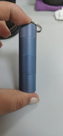 第一段和第三段颜色有色差，对于这个价位的产品不是很满意