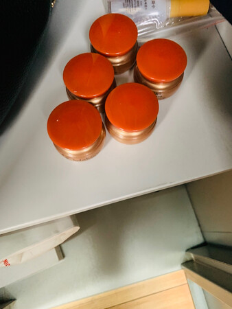 小样原装进口，与正品一样没有差别，出门旅游携带方便