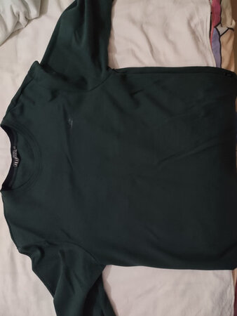 穿上很合身，布料也不错，非常舒服，而且穿上之后很有型，非常不错