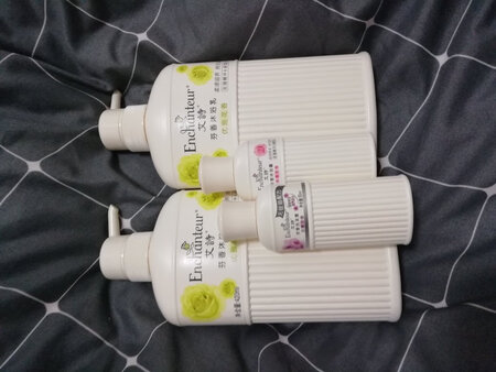 留香时间超长
差不多一晚上第二天早上还能闻到香味
非常nice