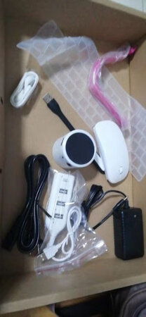 看了很多家才选择的  硬件全是一线品牌只有这一家 而且价格还一样的便宜 买给家里自己不在家测试不了 但是老爸很开心说很快 插上就能用 用了三天了没出现过死机阿什么的 款式轻薄简单