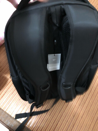 物流非常快，昨天下单的今天就收到了，包看着做工挺好，好评
