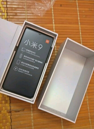 可以的，给我姐姐买的，她挺满意的，说挺薄的，系统也很不错