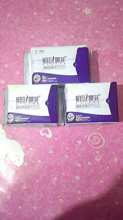 已经买过好多次了，从旧包装到现在的新包装，一直用到现在，比同等负离子卫生巾在价格上比较实惠，用过了这样负离子卫生巾就不想用其他的什么棉质的，什么网面干爽型的，因为负离子卫生巾吸收量是普通卫生巾的好几倍而且不会回渗。以后还继续用。