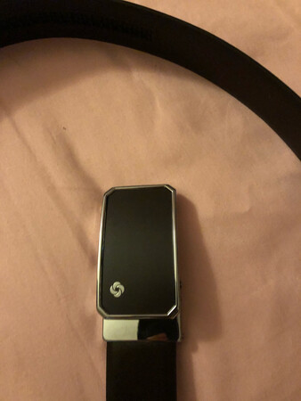 手感很好，皮质不错，扣子也好看