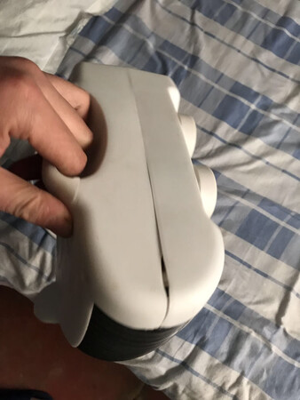 刚刚到货才拆开就发现没有风，拿去退货外卖小哥才说这个有裂痕坏的不能退（从到货到退两天时间）我当时没有注意。应该是运输损坏的不退，虽然钱不多但是挺生气的。购买时朋友们注意这个问题！
