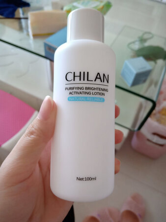 搞活动买的就发的旧包装，只有100ml。原价买的就发120ml，厉害。