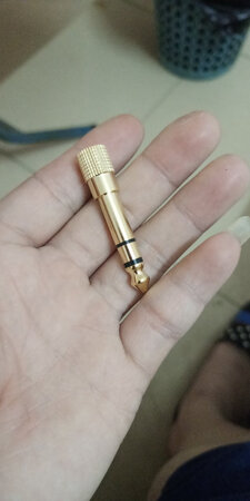 我还以为是一对，没想到是一个，还好我买了两个。质量很好，就是有点小贵