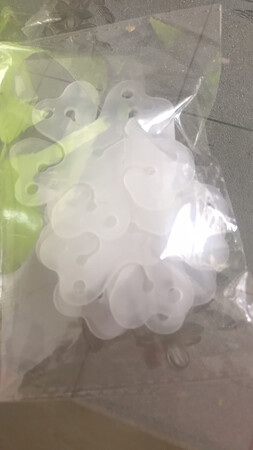 货收到了，货的质量的确很好，我下次还会光顾你家店的，我也会推荐朋友关注你家店的，负责小区的快递小哥服务态度很好?。