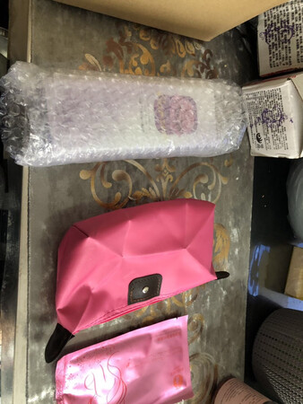 东西收到不错，谢谢送的礼物非常喜欢