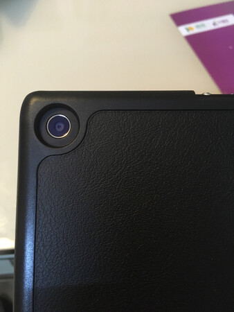 非常好，和我的xperia z2配合得天衣无缝，店家还送了个USB小灯