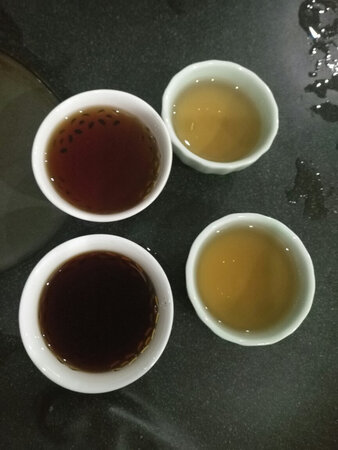 杯子不错，只是稍大了一点。最可恶的是快递，上午就到了，直到晚上都不送，还要去店里自提！