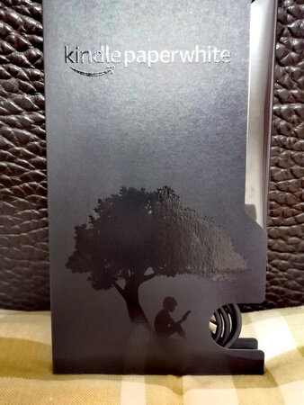 响应速度：还可以，没手机快
屏幕尺寸：大小正好
续航能力：续航能力不错
护眼效果：不错