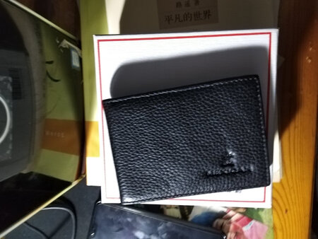 特价买的，很划算，值得购买质量很好，还会继续关注