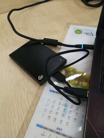 体积容量：小巧玲珑，非常的轻捷方便！
