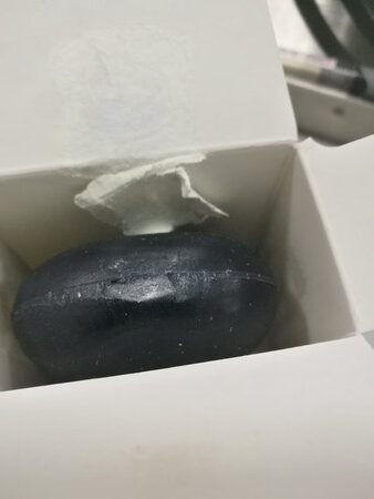 香气逼人，新产品，效果待追评，不知道放车里
怎样？