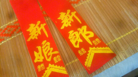 质量太差，还要自己弄好，新郎新娘的一剪开变这样了