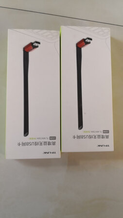 传输速度：传输速度稳定很快。
做工质量：做工不错。
外形外观：外形很简单。
操作难易：操作方便。