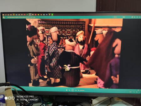 这款价值显示器真的是非常好，性价比非常的高，已经看了和对比了好久，色彩鲜艳，明亮，轻薄时尚，屏幕大，刷新频率60HZ，分辨率1080*1920，23.8寸屏幕，响应时间4MS，价格实惠，长虹品牌也信得过。说了这么多，显示器很不错。还是挺喜欢的。