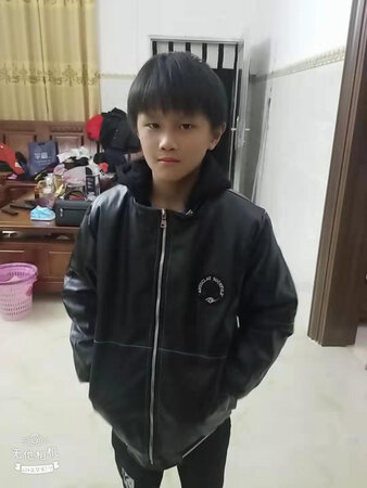 儿子穿上挺好看的，估计还行