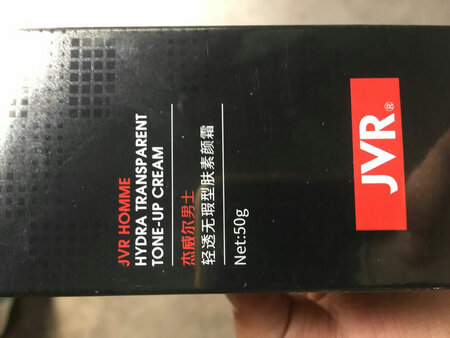 给老公买的特别快就到了，非常满意的一次，用了一次也不错的感觉，满意