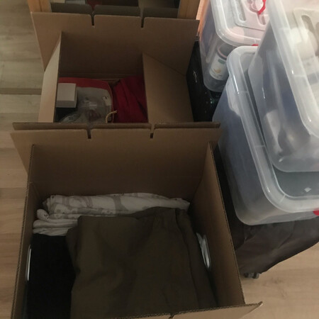 厚薄程度：合适
容量大小：合适
还是很不错的哒，三个箱子刚好合适～
物流也很快，有需要会回购的。