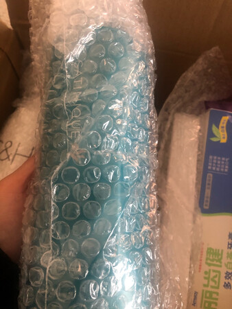 物流很快，东西很好，赠品不错