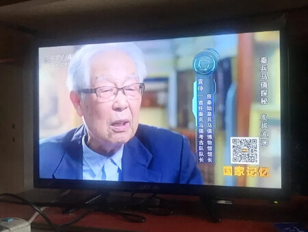 屏幕大，图像清晣，价格合理，满意