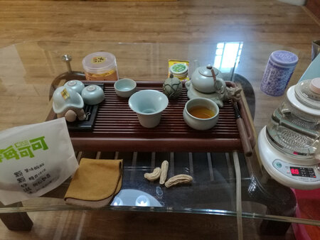 一直喜欢东道，产品赏心悦目，物流迅速，包装精美，以后会继续购买