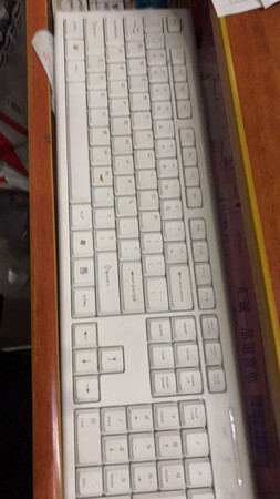 操作难度：好
舒适度：满意
耐用度：可以
响应速度：可以
外观颜值：美