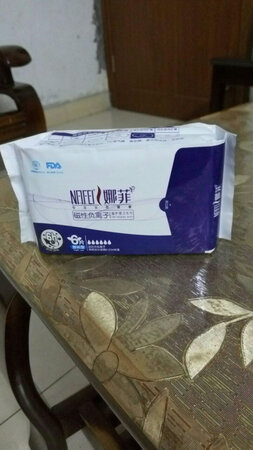 在囤货，还没有使用，希望质量好，使用的舒适。表面灰尘比较多，手摸到都变脏了，希望在库保管和快递包装注意下卫生清洁，毕竟这是用在私处，以后希望能改善。